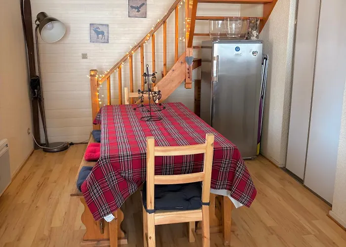 Apartment Ax 3 Domaines Plateau De Bonascre Duplex Face Aux Pistes Avec Terrasse *